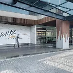Whiz Luxe Hotel Spazio Surabaya